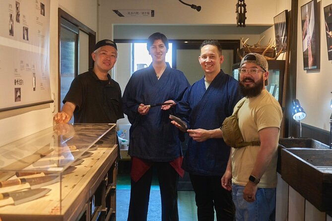 knife-crafting-tour-in-sanjo-city-japan