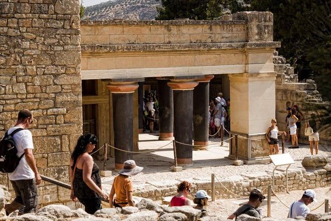 knossos-museum-and-heraklion-tour-from-rethymno