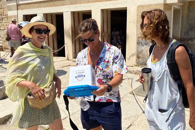 knossos-palace-exclusive-tour-small-group