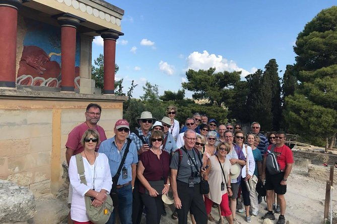 knossos-palace-guided-walking-tour