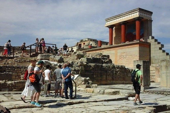 knossos-palace-guided-walking-tour
