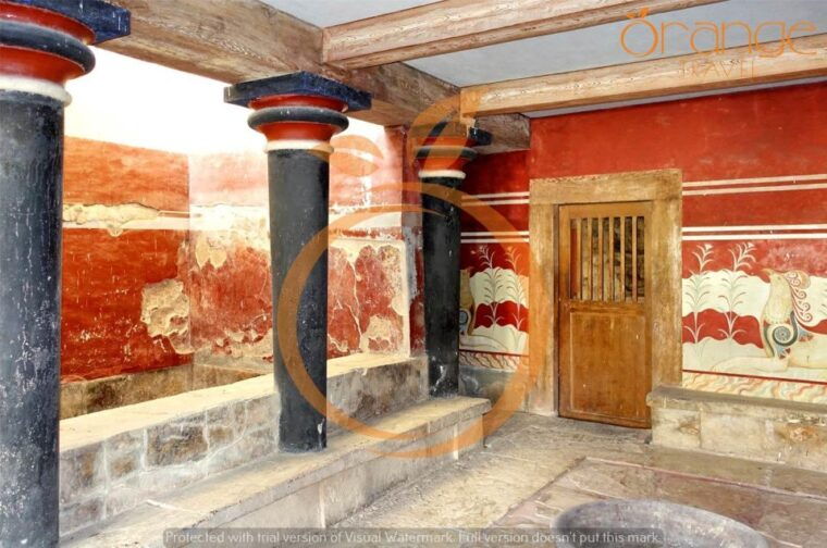 knossos-palace-lasithi-plateau-full-day-tour