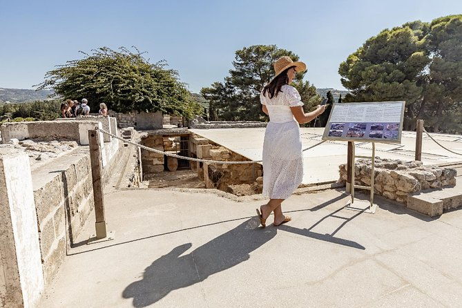 knossos-palace-self-guided-audio-tour-on-your-phone-without-ticket