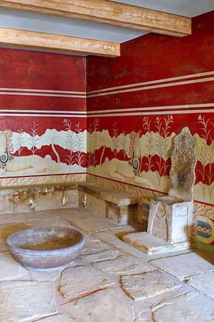 Knossos Place and Minoan Performance from Rethymno - Is This Tour Worth It?