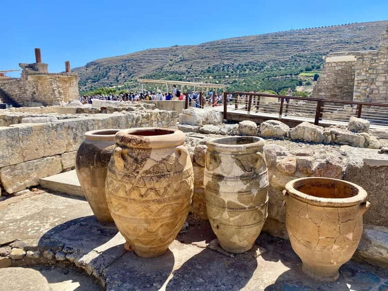 Knossos: Private Tour with a Licensed Guide & Entry Ticket - Analyzing the Value