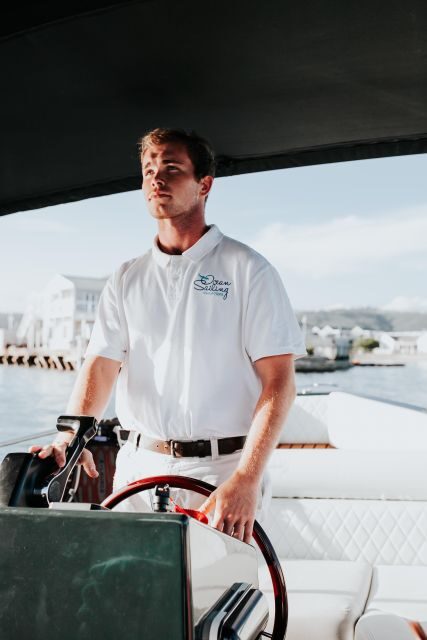 Knysna: Scenic Cruise Aboard a Luxury Lounge Cruiser - Key Points