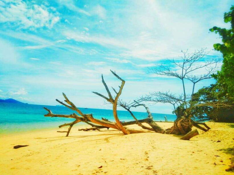 ko-lanta-4-islands-and-emerald-cave-snorkeling-trip