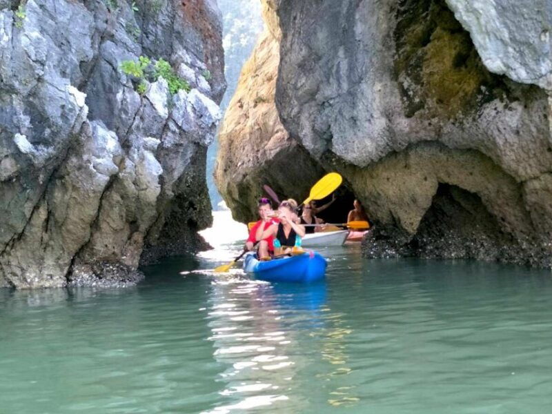 ko-lanta-private-mangrove-sea-cave-kayaking-small-tour