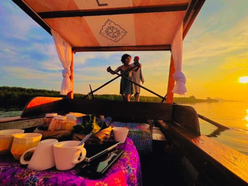 Ko Lanta: Sunrise Gondola Boat Ride with Breakfast - Key Points