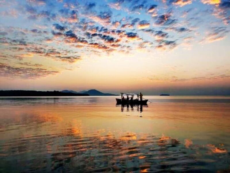 Ko Lanta: Sunrise Gondola Boat Ride with Breakfast - Who Should Book This Tour?