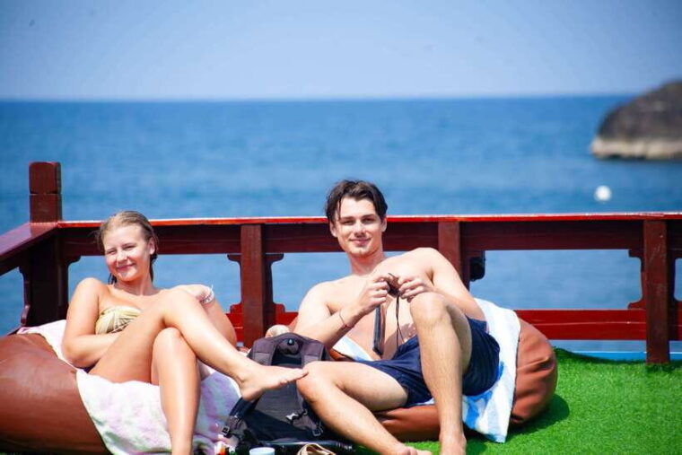 ko-tao-late-riser-snorkeling-tour-with-lunch-and-photos
