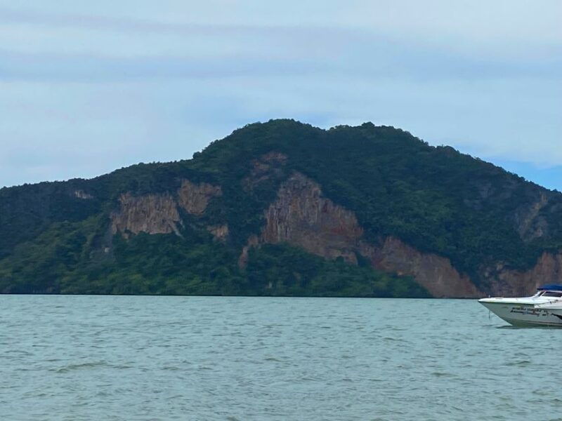 ko-yao-premium-james-bond-island-trip-by-speedboat-canoe