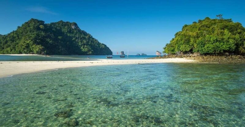ko-yao-yai-4-island-private-speedboat-charter