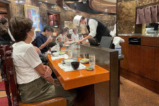 kobe-bar-hopping-tour-with-a-local-guide-2