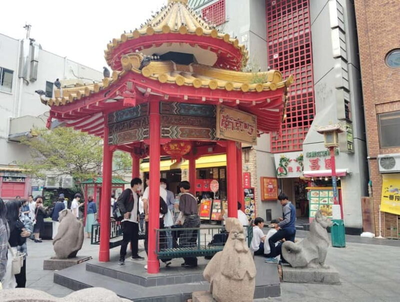 Kobe: Sake Tasting, Shrines, Gardens & Scenic Harbor in 1Day - The Flavors of Nankinmachi: Kobe’s Vibrant Chinatown