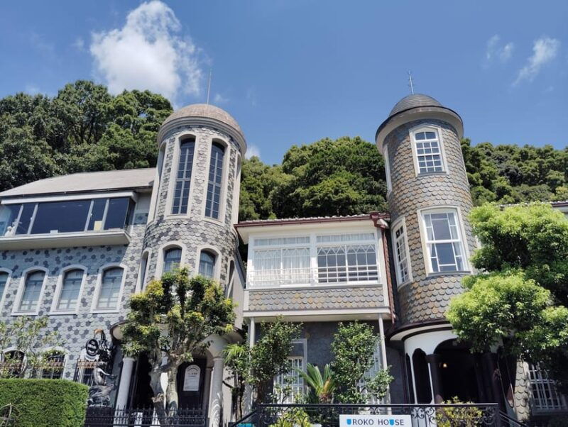 kobe-uroko-no-ie-kitano-tenman-shrine-scenic-tour
