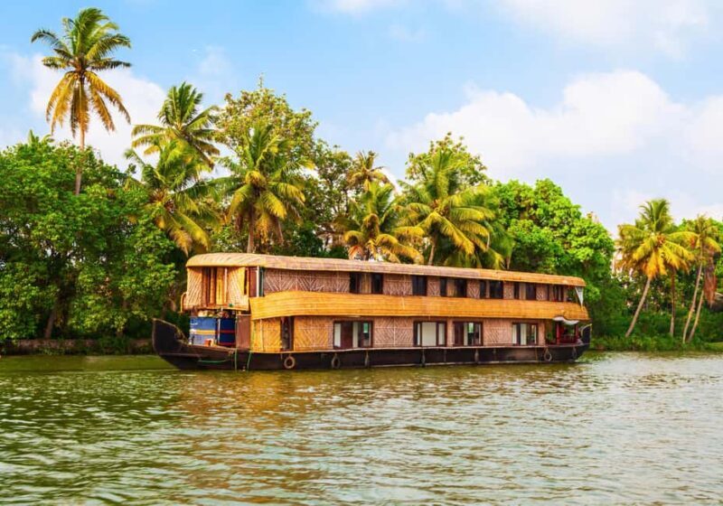 Kochi: 1 Night Alappuzha Backwaters House Boat Cruise Tour - Key Points