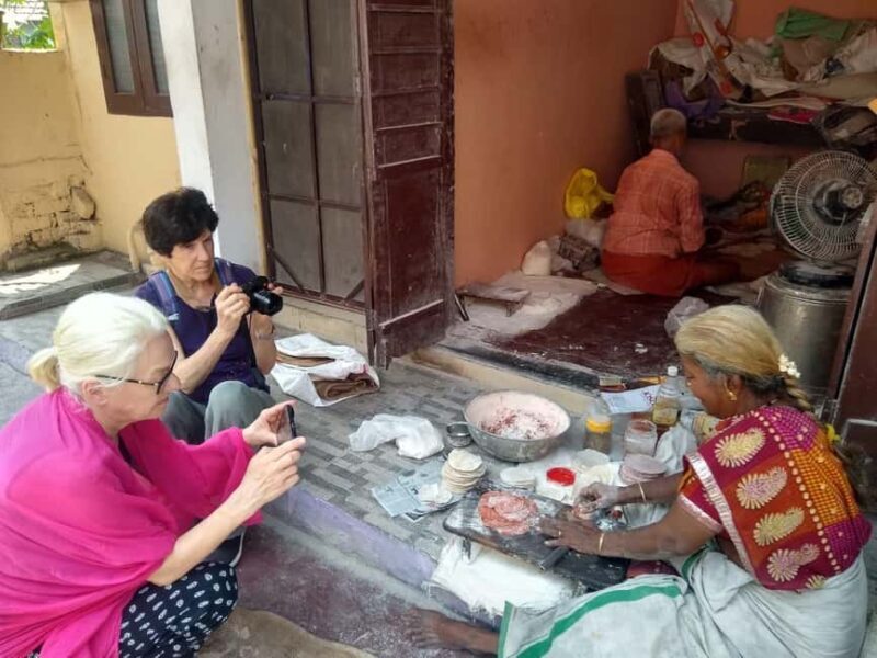 Kochi: Highlights Ways of Life & Attitudes Tour - Key Points