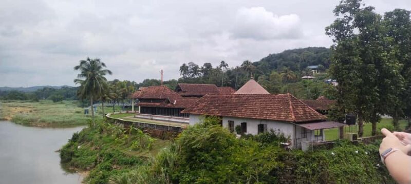 Kochi: Mulanthuruthy, Pazhoor, and Areekal Day Trip - Areekal: Waterfall and Natural Serenity