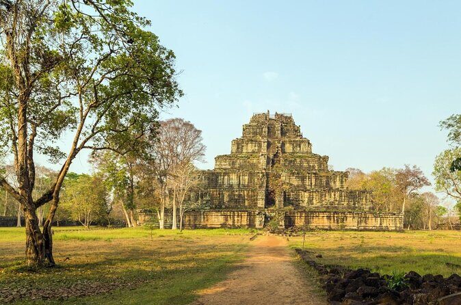 Koh Ker and Boeng Mealea Jungle Explorer - Key Points