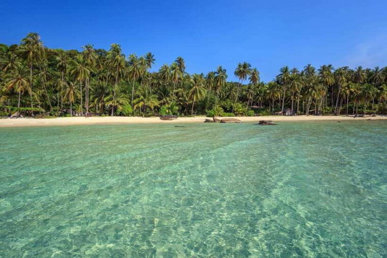 koh-lanta-4-island-adventure-tour-to-emerald-cave