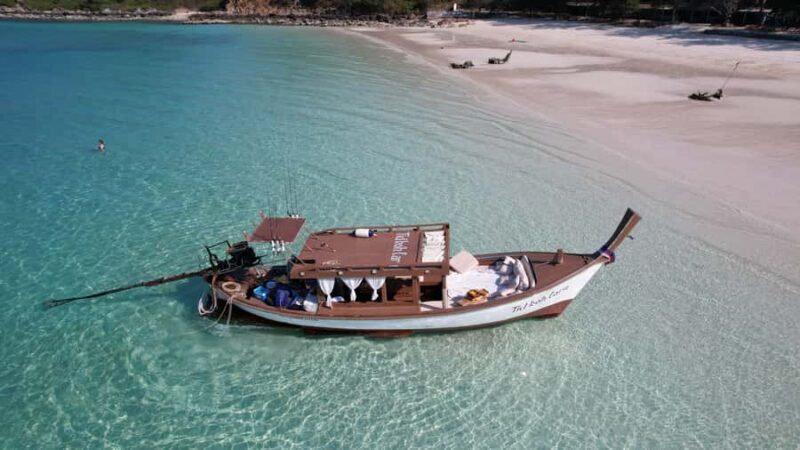 Koh Larn: Private Wooden Boat Charter with Seafood Set - The Scenic Cruise between Koh Larn and Koh Sak