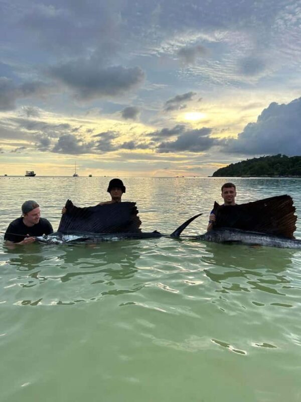 Koh Lipe: Fishing-fish bbq-snorkeling private boat+lunch - Key Points