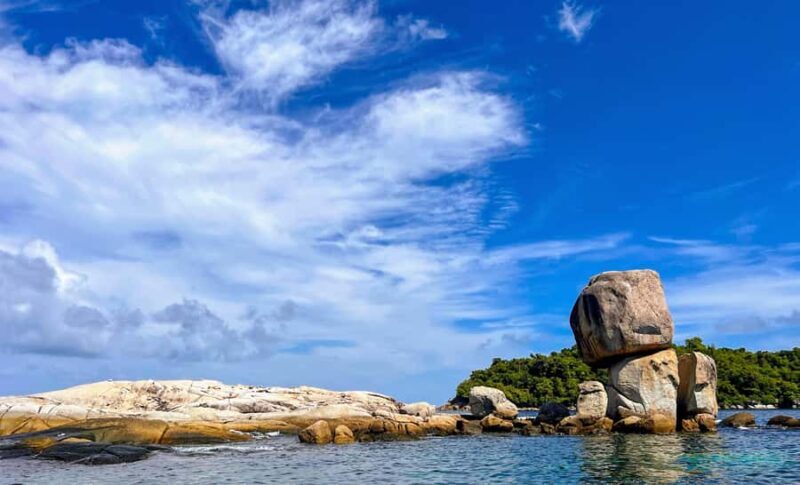 Koh Lipe Golden Odyssey: The Ultimate 8-Island Sunset Escape - Transportation & Group Size: Why It Matters