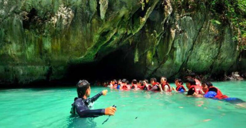 koh-ngai-emerald-cave-kradan-chueak-private-longtail-boat