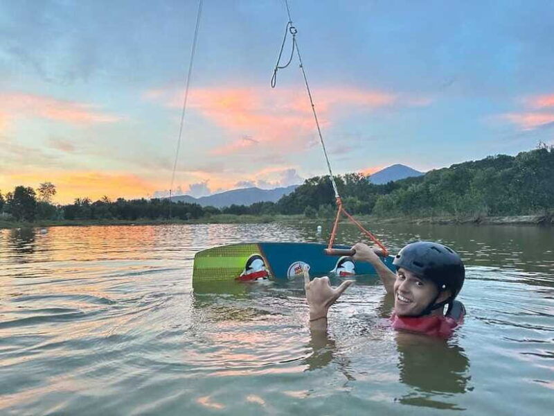 koh-phangan-beginner-wakeboarding-lesson