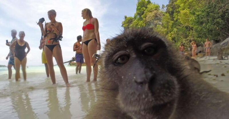 koh-phi-phi-captain-bobs-private-booze-cruise