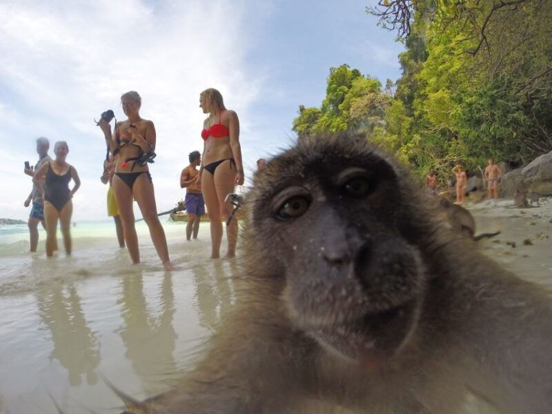 koh-phi-phi-captain-bobs-private-booze-cruise