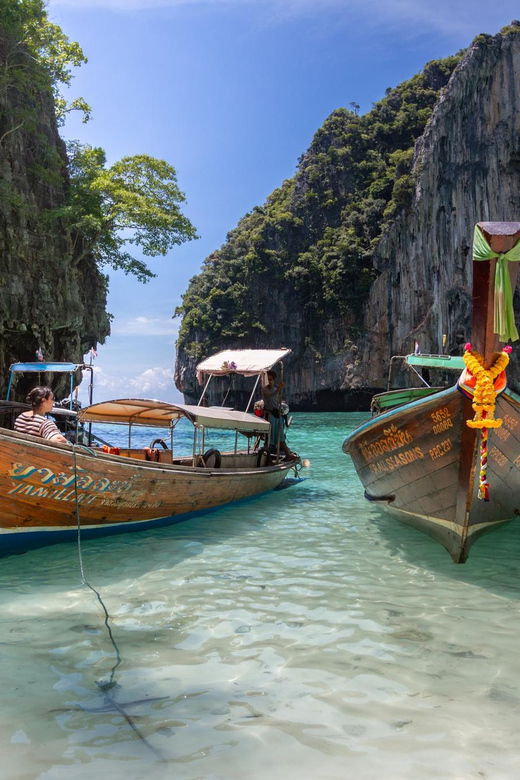 koh-phi-phi-private-longtail-boat-to-maya-bay