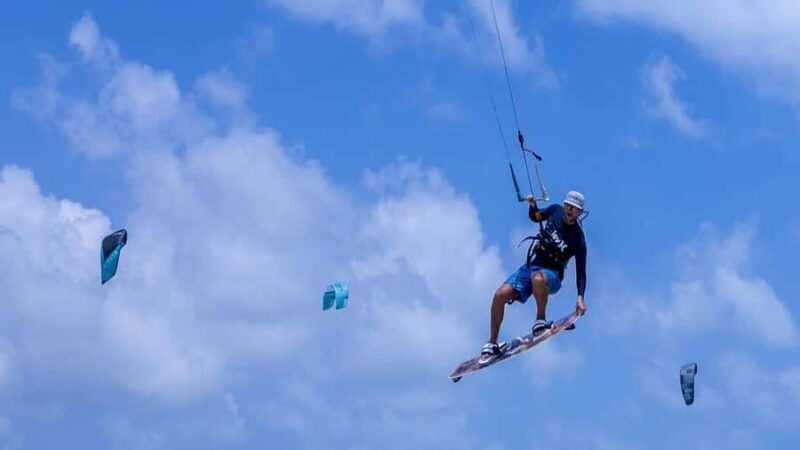 Koh Samui: Beachfront Kitesurfing Lesson with Professionals - Who Will Love This Experience?