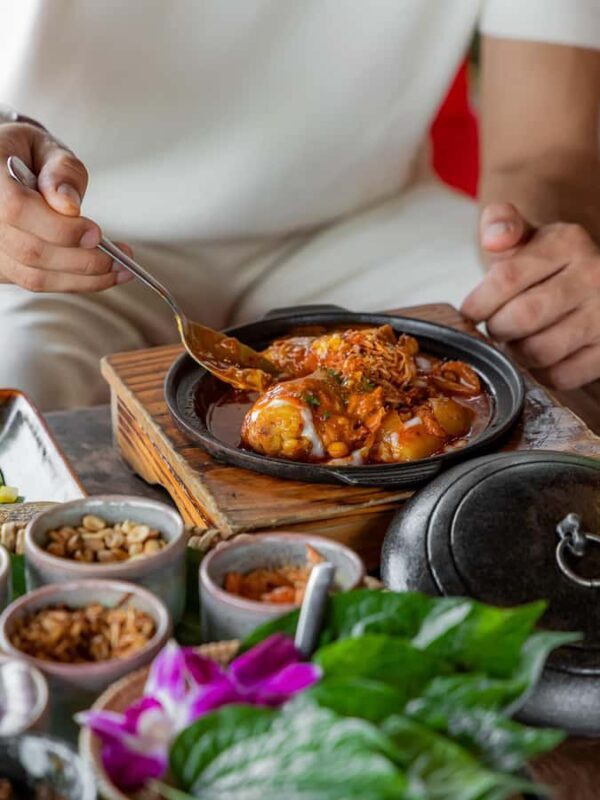 Koh Samui: Jungle Club Table Reservation with Transfer - Authenticity and Value