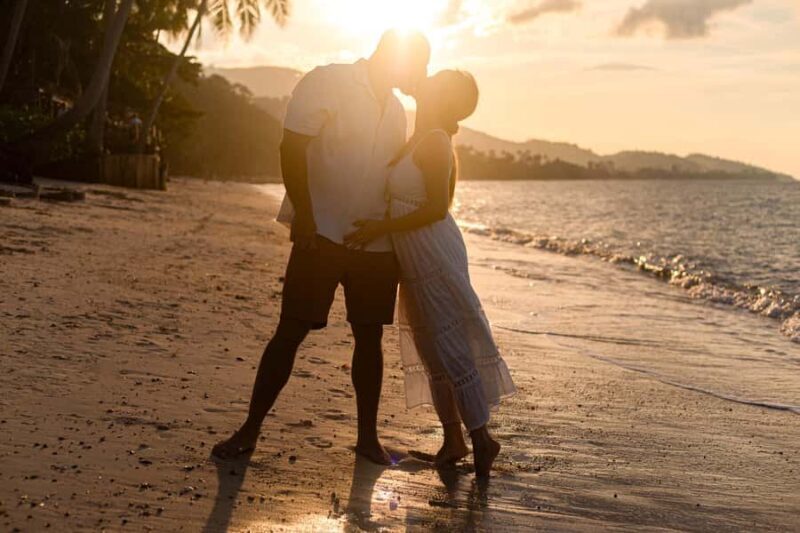 Koh Samui: Private Photoshoot for Couples & Families - Who Will Love This Experience?