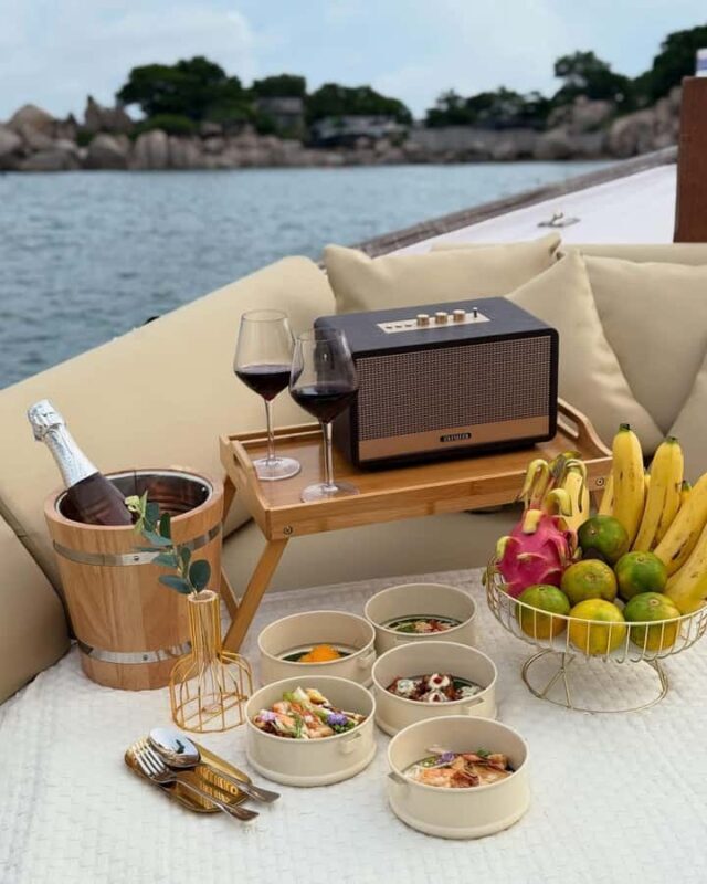 Koh Tao: VIP Private Long-tail or Speedboat Exclusive Tour - Return to Koh Tao