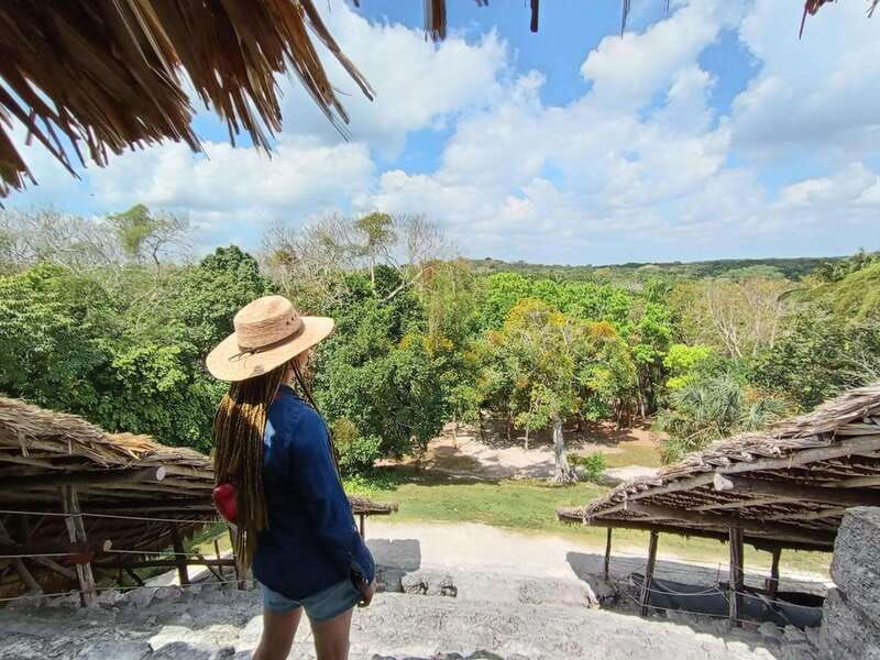 kohunlich-mayan-ruins-with-professional-native-guides