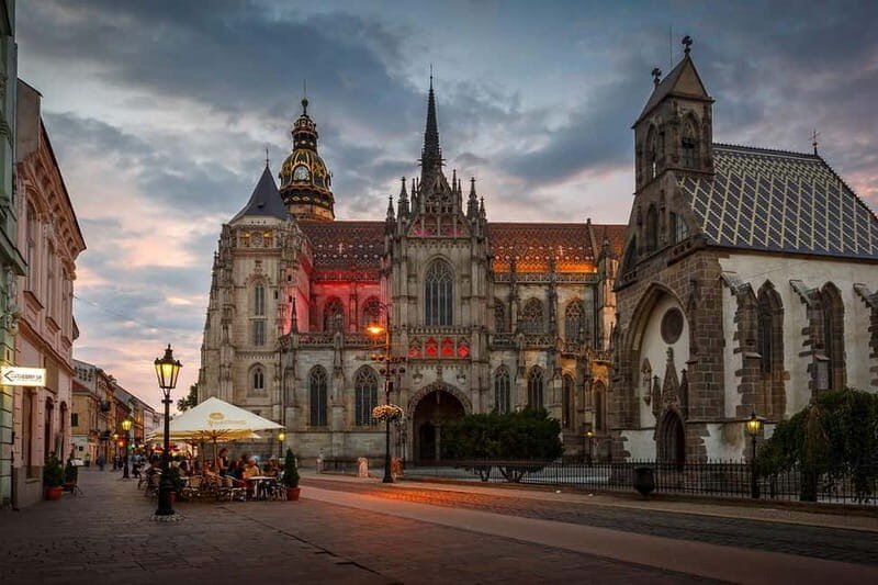Koice: Guided Walking Tour with Museum Visits - Key Points