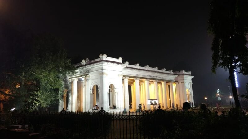 Kolkata: Half-Day Morning Tour w/ Flower Market - Scenic Pause at Prinsep Ghat
