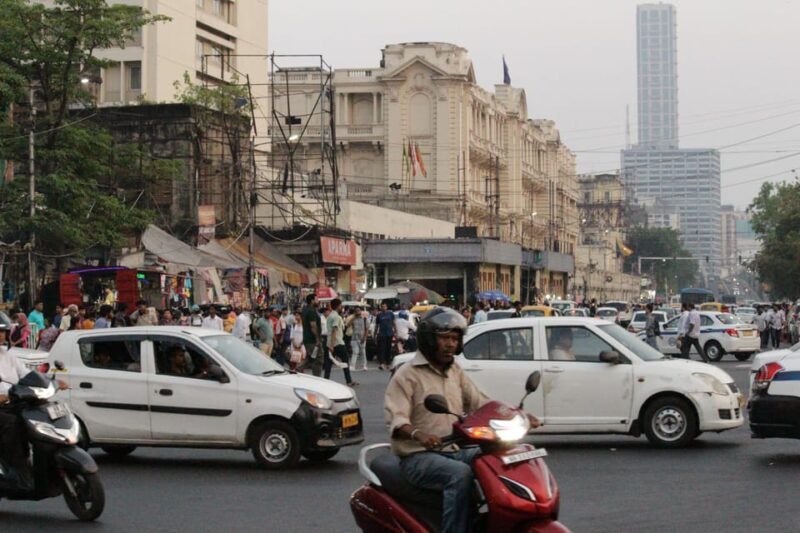Kolkata Midtown Madness- A Street Food & Nightlife Tour - Who Is This Tour Best For?