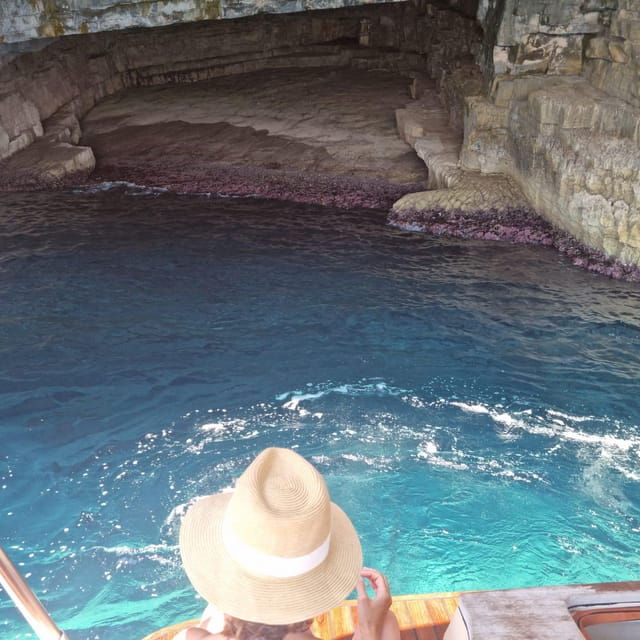 komiza-blue-cave-with-5-islands-coastal-gems-boat-tour