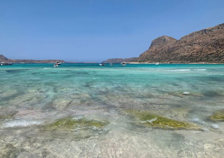 komodo-island-private-3-day-tour-with-boat-and-hotel-stay