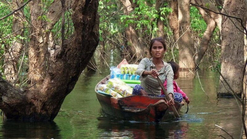 kompong-phluk-floating-village-tour-from-siem-reap