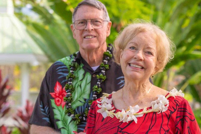 kona-hawaii-photographer-25-minute-session-at-outrigger-resort