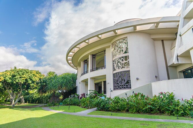 kona-hawaii-photographer-25-minute-session-at-outrigger-resort