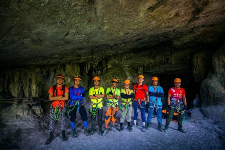 kong-collapse-top-adventure-5-days-4-nitghs