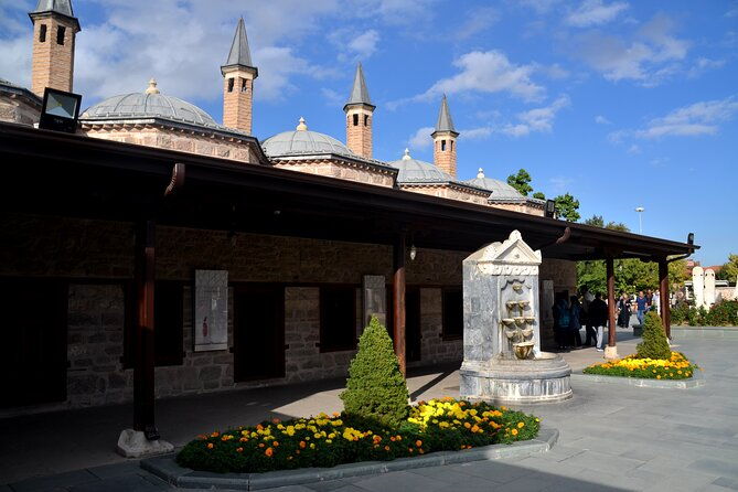 konya-with-mevlana-museum-from-side