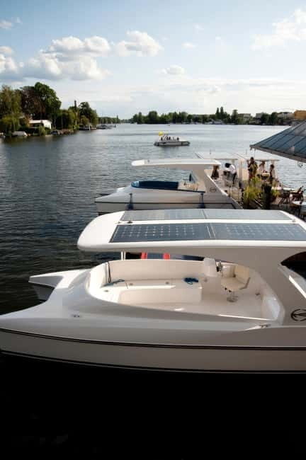 Köpenick Berlin: Self-Drive Boat Tour for up to 12 people - The Experience in Detail