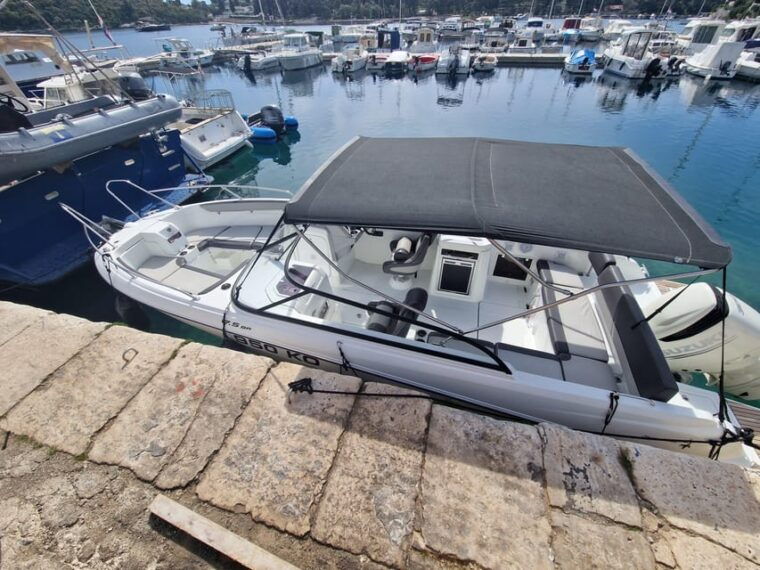 korcula-archipelago-boat-tour